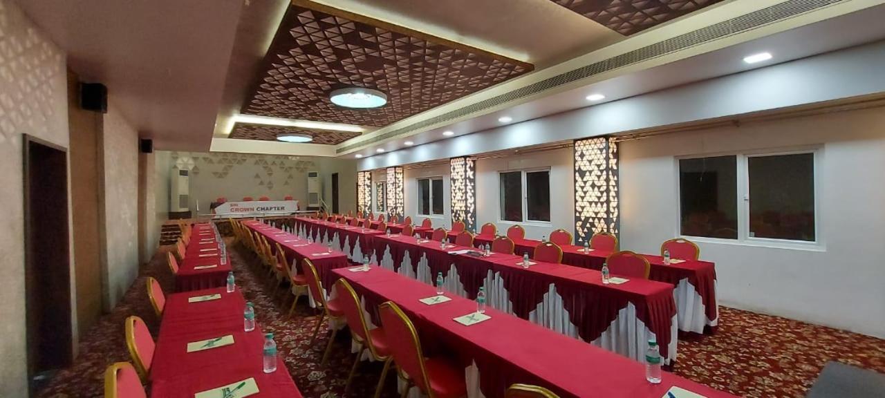 Lee-Benz Ark Hotel Кумбаконам Экстерьер фото